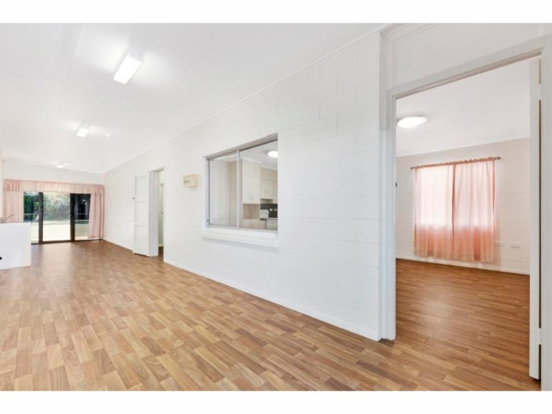 1/269 Grubb Street, Koongal QLD 4701